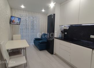 Продается двухкомнатная квартира, 57 м2, деревня Царёво, улица Петра Гаврилова, 24