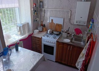 Продаю трехкомнатную квартиру, 41.1 м2, Ставрополь, улица Михаила Морозова, 10, микрорайон № 2