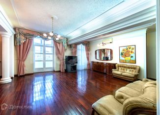 Трехкомнатная квартира на продажу, 105 м2, Москва, станция Стрешнево, Волоколамское шоссе, 10