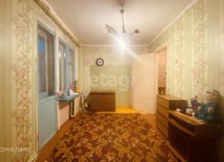 Продается двухкомнатная квартира, 40.9 м2, посёлок городского типа Верхнеднепровский, Молодёжная улица, 34