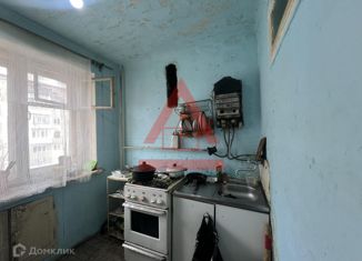 Продам комнату, 63 м2, Челябинская область, улица 30 лет ВЛКСМ, 35