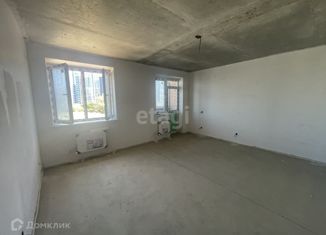 Продаю квартиру студию, 30.6 м2, Новороссийск, улица Удалова, 10к1, ЖК Кутузовский