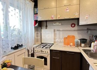 Продается 4-комнатная квартира, 60 м2, Екатеринбург, Хрустальная улица, 37, Хрустальная улица