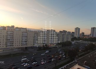 Продаю 3-ком. квартиру, 74.8 м2, Москва, улица Народного Ополчения, 28к1, метро Народное Ополчение