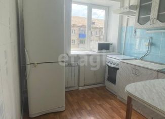 Продается 2-ком. квартира, 38.9 м2, Курган, Станционная улица, 35