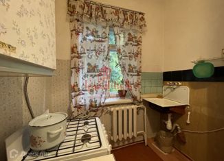 Продаю 2-комнатную квартиру, 40.8 м2, Александров, улица Маяковского, 16