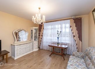 Сдается 2-комнатная квартира, 62 м2, Тюмень, Комсомольская улица, 75