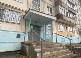 Двухкомнатная квартира на продажу, 47 м2, Удмуртия, улица А.Н. Сабурова, 63