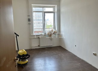 Продаю 1-комнатную квартиру, 33 м2, Санкт-Петербург, Будапештская улица, 48, метро Проспект Славы
