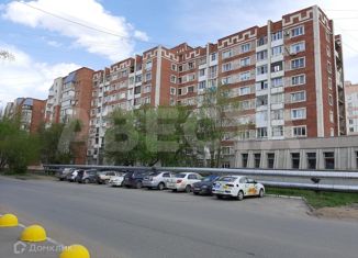 Продается 1-комнатная квартира, 48.8 м2, Омск, улица Гуртьева, 33/1