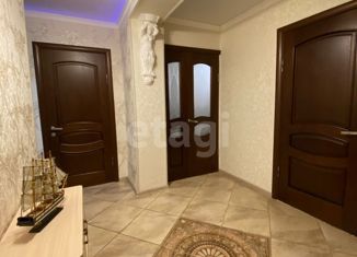 Продается четырехкомнатная квартира, 98 м2, Черкесск, микрорайон Пештера, Парковая улица, 23