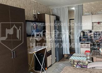 Продается 1-комнатная квартира, 23 м2, Кемеровская область, улица Мичурина, 61