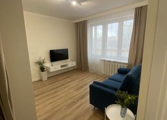 Продаю однокомнатную квартиру, 32 м2, Москва, улица Гарибальди, 8, улица Гарибальди