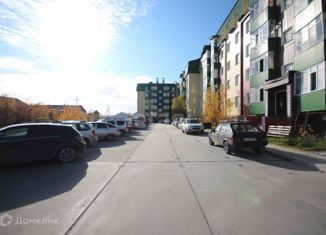 Продажа двухкомнатной квартиры, 57.6 м2, поселок городского типа Уренгой, 5-й микрорайон, 22