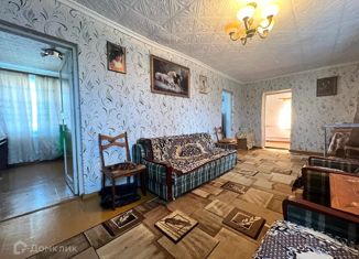 Продажа 3-ком. квартиры, 73.5 м2, Апшеронск, улица Калинина, 129