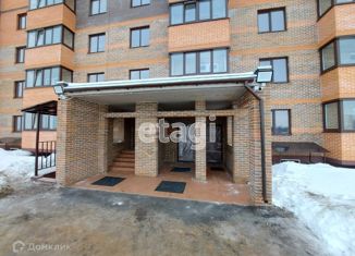 Продам однокомнатную квартиру, 35.8 м2, деревня Батино, улица Сергея Есенина, 14