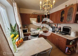 Продается 3-ком. квартира, 71.5 м2, деревня Старая, Верхняя улица, 20