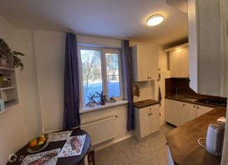 Двухкомнатная квартира в аренду, 62.1 м2, Ленинградская область, Центральная улица, 30