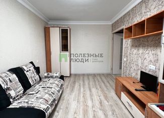 Продаю двухкомнатную квартиру, 43.5 м2, Ижевск, улица Труда, 84, Восточный жилой район
