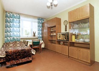 Продам двухкомнатную квартиру, 43 м2, Новосибирск, метро Сибирская, улица Мичурина, 37