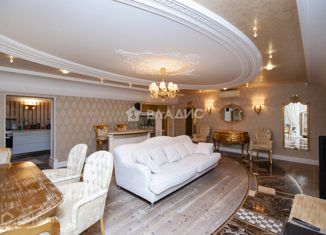 Продаю 3-ком. квартиру, 178 м2, Нижний Новгород, Варварская улица, 40А, Варварская улица