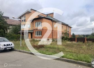 Продам таунхаус, 250 м2, деревня Юрлово, Солнечная улица, 77