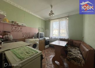 Продаю 2-комнатную квартиру, 54 м2, поселок городского типа Мирный, улица Сырникова, 27