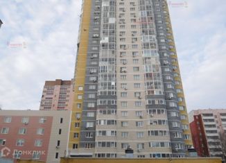 Двухкомнатная квартира на продажу, 61 м2, Екатеринбург, улица Чекистов, 18, улица Чекистов