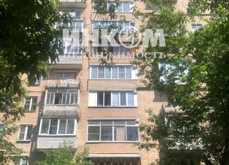 3-комнатная квартира на продажу, 68.4 м2, Москва, улица Маршала Малиновского, 6к1, станция Зорге