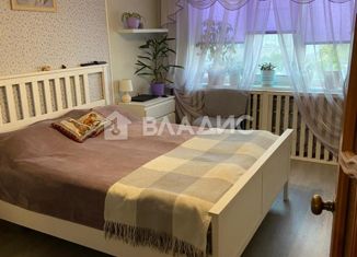 Продам 3-комнатную квартиру, 73.4 м2, деревня Пеники, Новая улица, 13