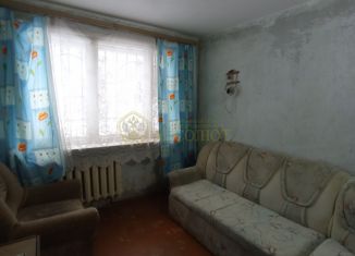 Продаю 2-ком. квартиру, 28.3 м2, Ревда, улица Советских Космонавтов, 1А