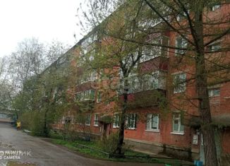 Продажа двухкомнатной квартиры, 45 м2, Удмуртия, улица Барышникова, 1