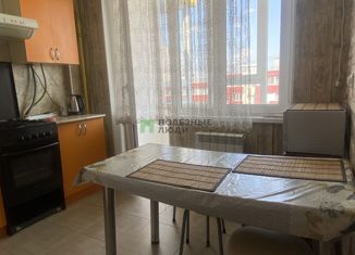 Сдается трехкомнатная квартира, 76 м2, поселок Дубовое, Звёздная улица, 9