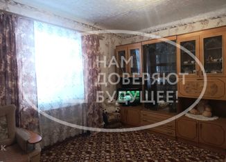 Продажа трехкомнатной квартиры, 58 м2, Сарапул, улица Карла Маркса, 92