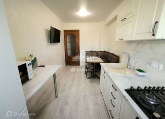 4-комнатная квартира в аренду, 92.7 м2, Керчь, улица Будённого, 15