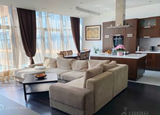 Продается 2-комнатная квартира, 116 м2, Москва, улица Врубеля, 8, улица Врубеля