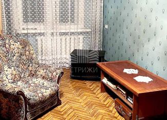 Продается трехкомнатная квартира, 55.6 м2, Самара, Аэродромная улица, 16, метро Гагаринская