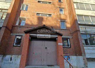 Продается 2-комнатная квартира, 49.6 м2, Иркутск, улица Карла Либкнехта, 216