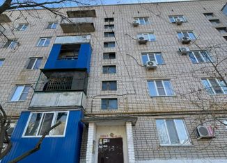 Продается 2-ком. квартира, 57.8 м2, Элиста, 6-й микрорайон, 24, 6-й микрорайон