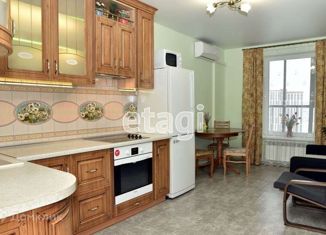 Сдается в аренду двухкомнатная квартира, 47 м2, Новосибирск, улица Ясный Берег, 10, Железнодорожный район