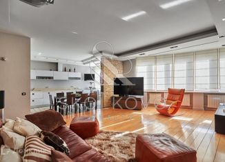 Аренда 4-комнатной квартиры, 150 м2, Москва, Осенняя улица, 25к1, метро Крылатское