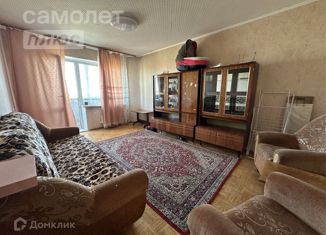 Продаю двухкомнатную квартиру, 65.2 м2, Омская область, улица Конева, 32