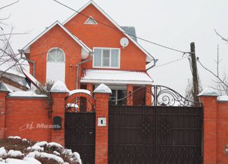 Продаю дом, 320 м2, Орёл, улица Медведева