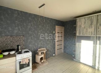 Продажа 2-комнатной квартиры, 47.2 м2, Иркутск, Алмазная улица, 8