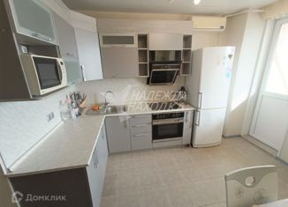 Сдам в аренду 1-комнатную квартиру, 30 м2, Находка, Северный проспект, 2/1
