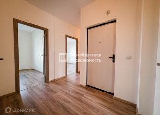 Продается 2-ком. квартира, 61.1 м2, деревня Скотное, Рождественская улица, 2