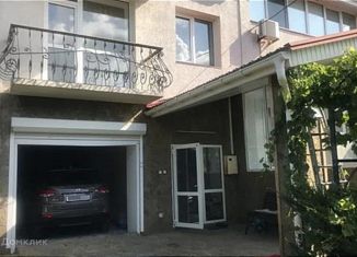 Продаю дом, 350 м2, Евпатория, Южная улица