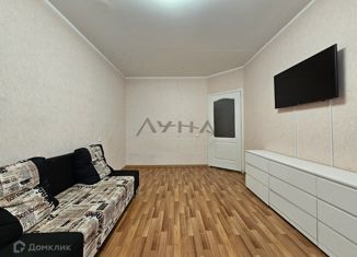 Продаю 1-комнатную квартиру, 35.7 м2, Набережные Челны, улица Александра Грина, 5А