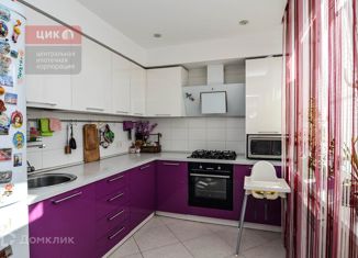 Продаю 3-комнатную квартиру, 92.6 м2, Рязань, Кальная улица, 25