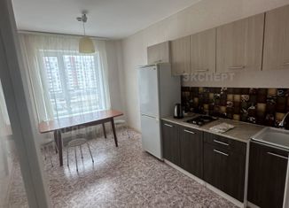 Продаю однокомнатную квартиру, 38 м2, Великий Новгород, улица Ворошилова, 10/128, ЖК Ивушки
